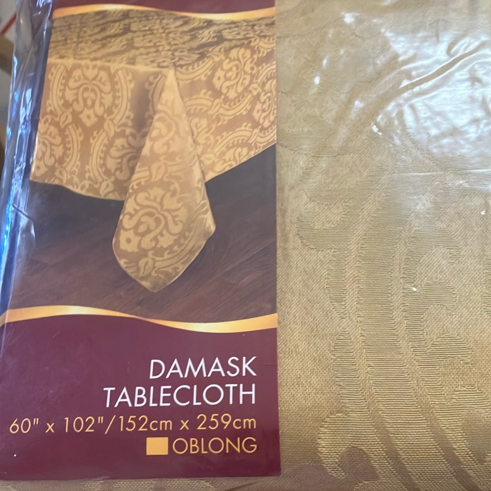 Elegant Gold Damask Tablecloth